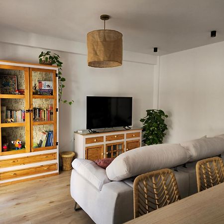 Exclusivo Apartamento Cerca De La Playa マラガ エクステリア 写真