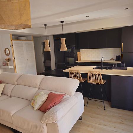 Exclusivo Apartamento Cerca De La Playa マラガ エクステリア 写真