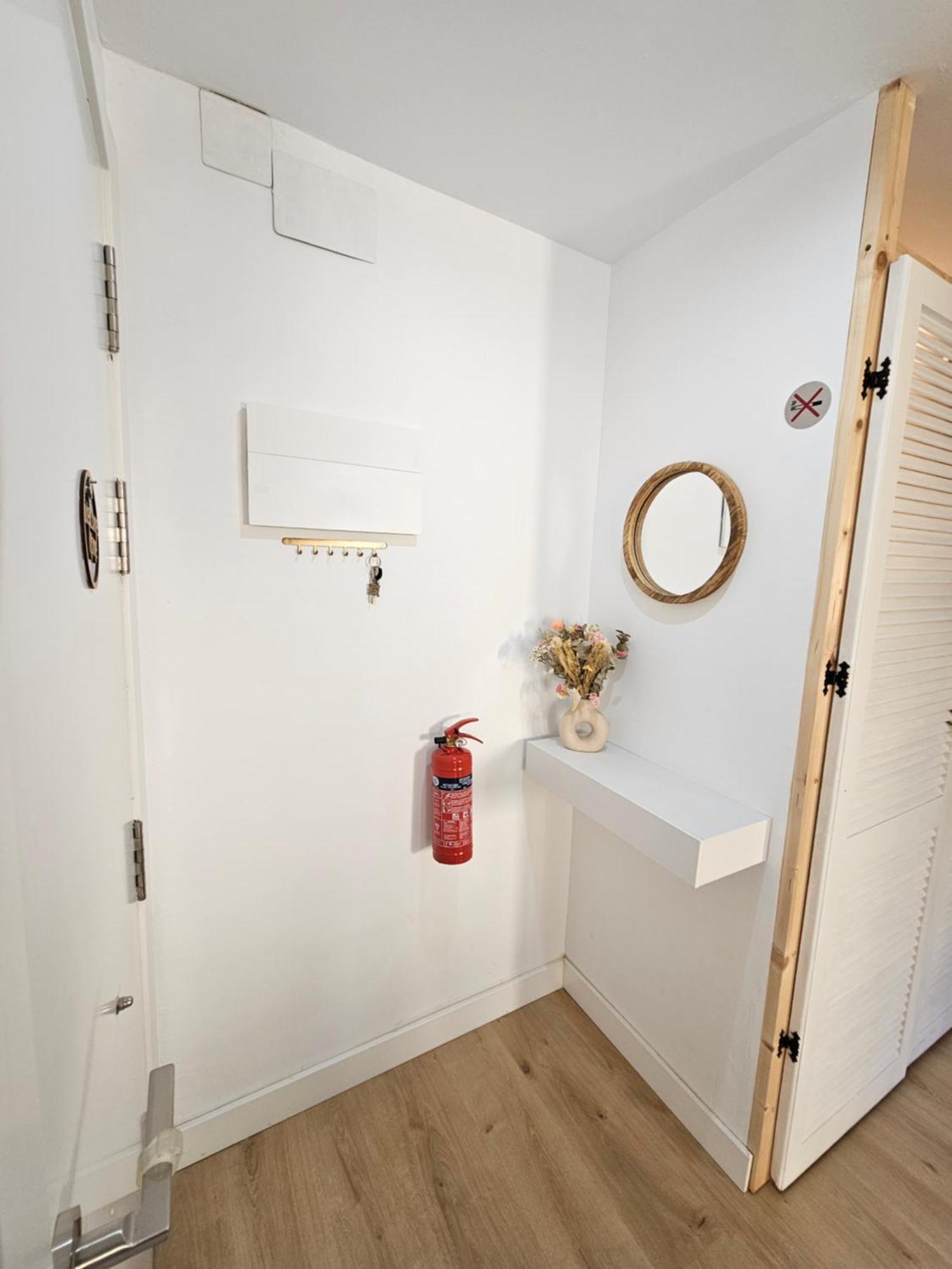 Exclusivo Apartamento Cerca De La Playa マラガ エクステリア 写真